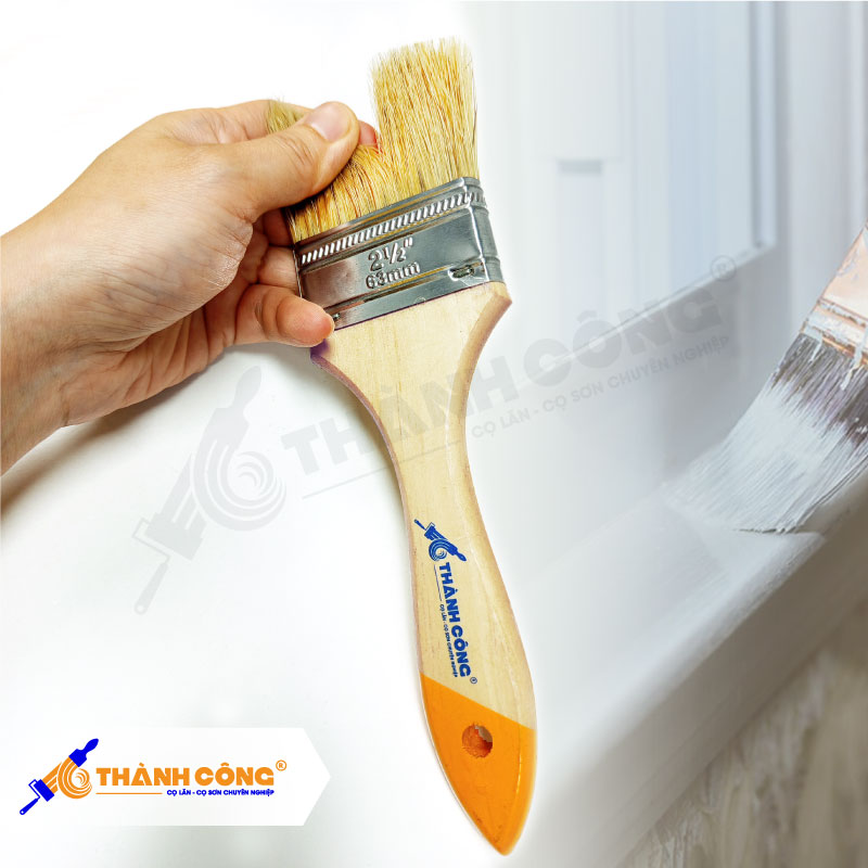 CỌ SƠN BỊ RỤNG LÔNG: NGUYÊN NHÂN THẬT SỰ & CÁCH XỬ LÝ TRIỆT ĐỂ (TRÁNH HỎNG CẢ BỨC TƯỜNG) Cách thử cọ sơn trước khi dùng